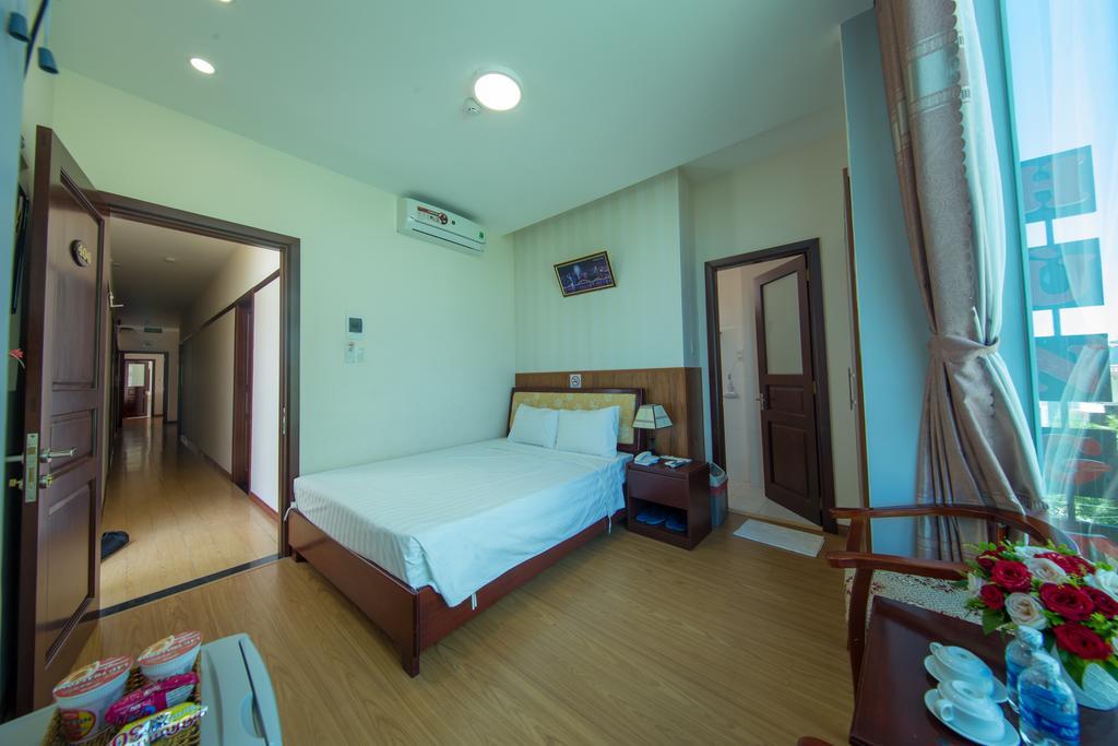 Hung Tuyen Hotel Da Nang Luaran gambar