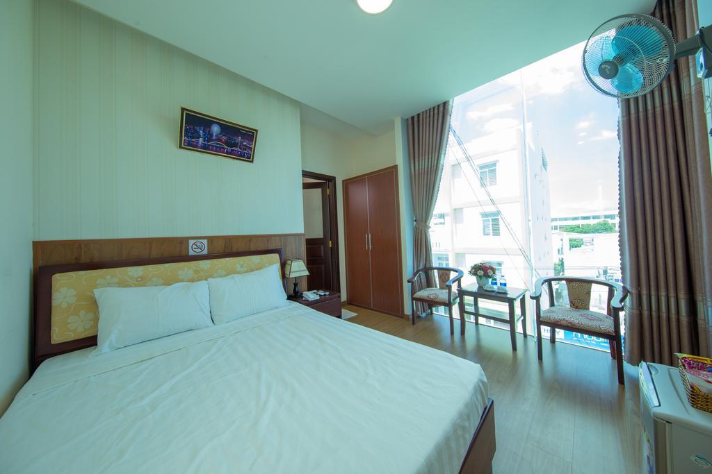 Hung Tuyen Hotel Da Nang Luaran gambar