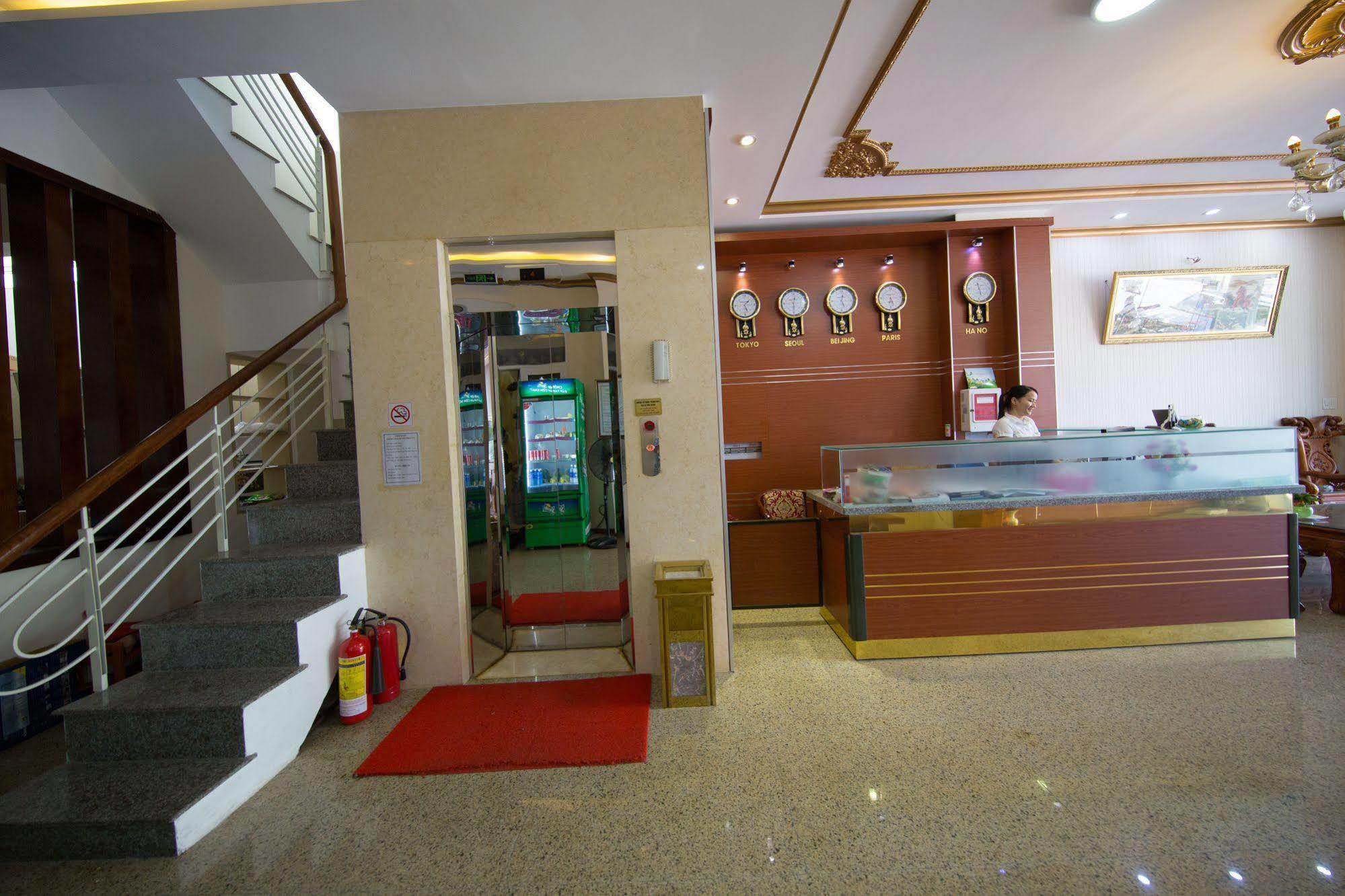 Hung Tuyen Hotel Da Nang Luaran gambar