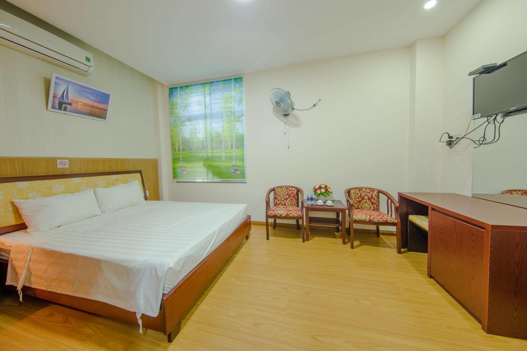 Hung Tuyen Hotel Da Nang Luaran gambar